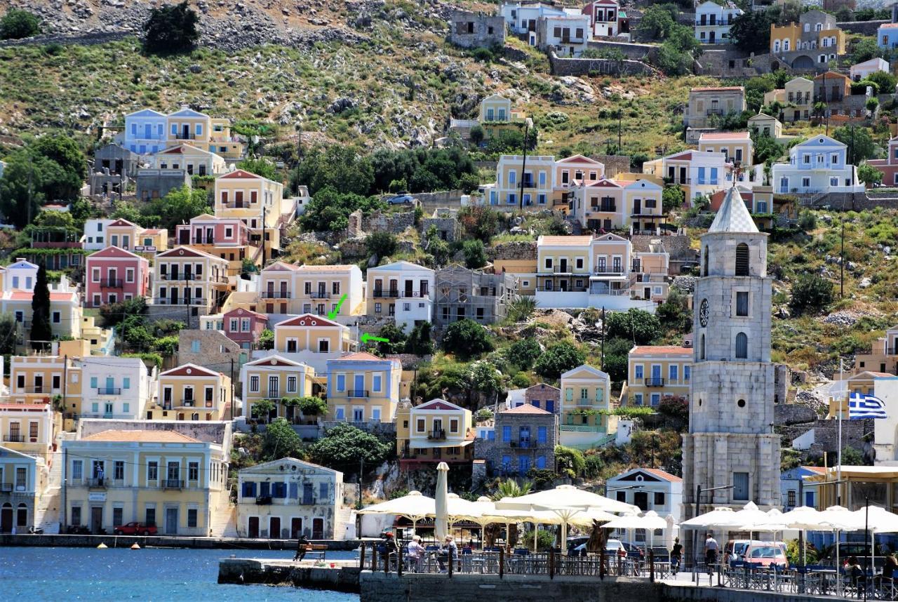 Villa Pitini Nikos House à Symi Extérieur photo