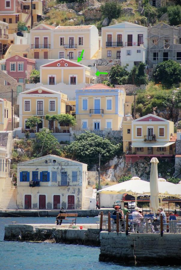 Villa Pitini Nikos House à Symi Extérieur photo